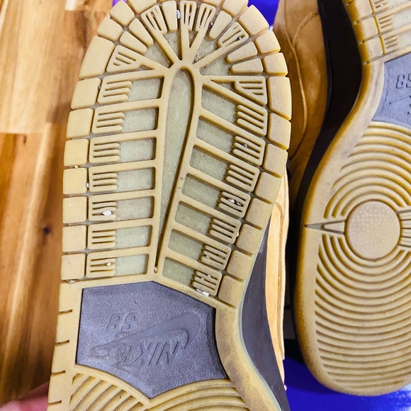 USED Nike SB Dunk Low Wheat - Picture 12 of 14